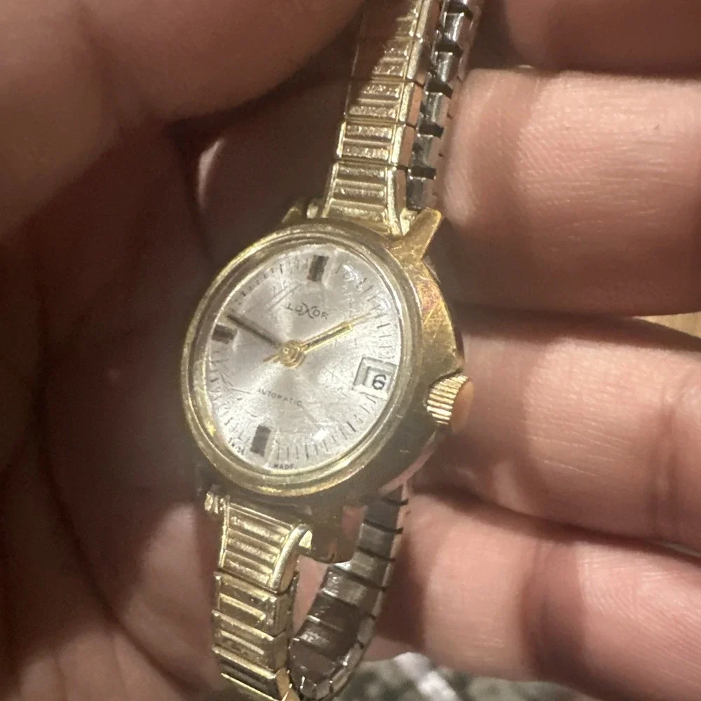 Working Vintage Luxor Automatic Gold Tone‎ Women's Swiss watch 24MM Rare Fit 7in